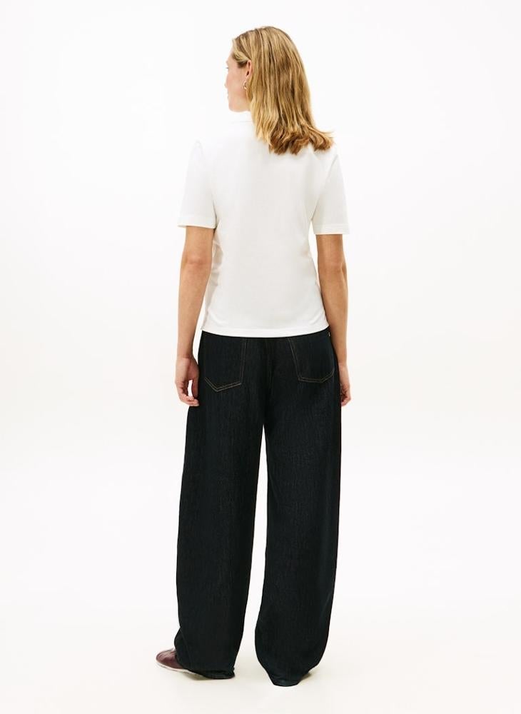 تومي هيلفيغر تيشيرت بولو مزين بشعار العلامة التجارية - Image 2