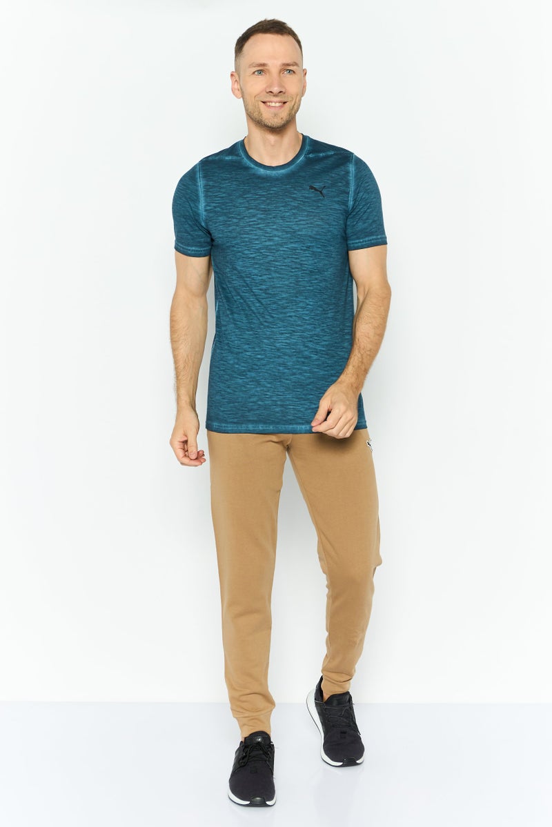 PUMA تي شيرت رياضي للرجال بأكمام قصيرة مناسب في الهواء الطلق، أزرق سرقوقي - Image 2