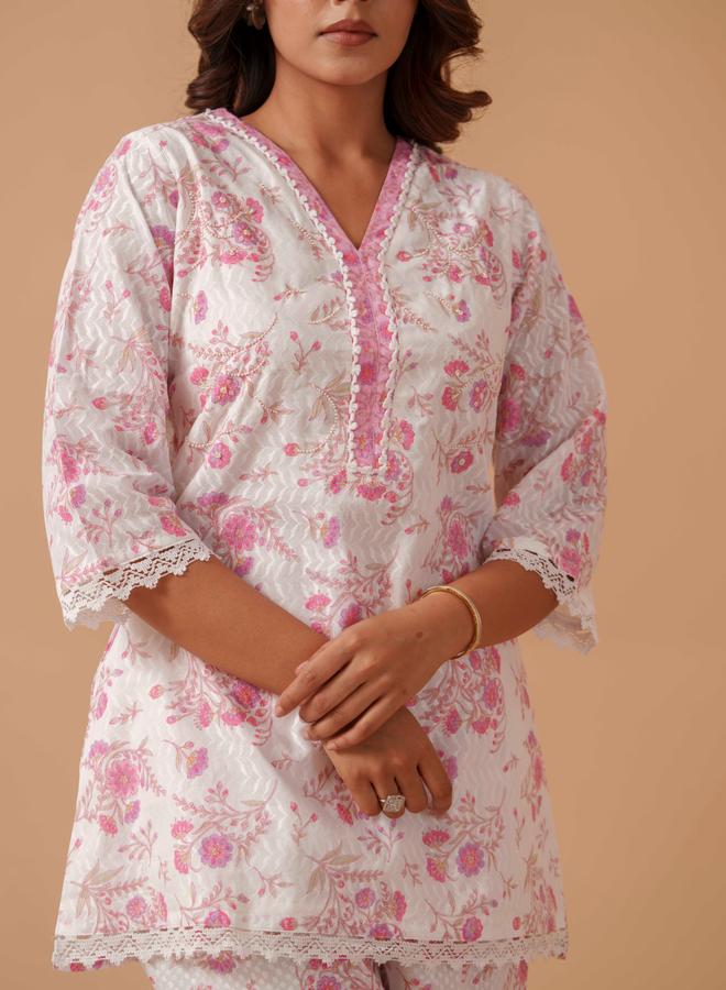 دي دبليو طقم تونيك وبنطلون قطن خالص بطبعة زهور - Image 2