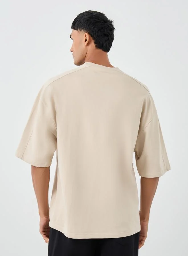 Styli Styli Shoulder Panel Detail Crew Neck Boxy Fit T-Shirt