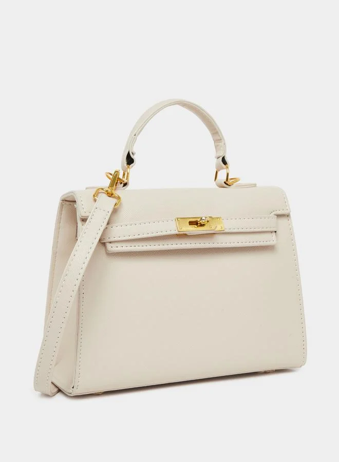 ستايلي شنطة يد ساتشيل متدلية بميدالية