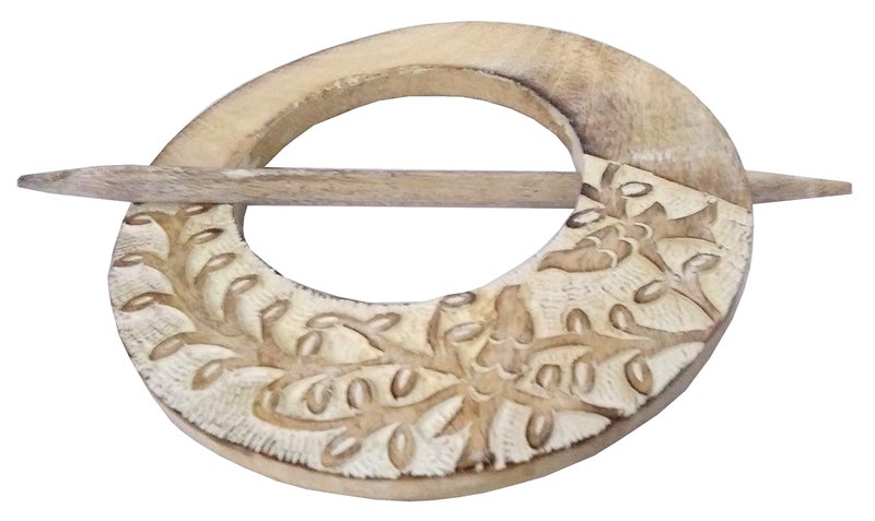 Purpledip Wooden Curtain Holder Tie Back 'Floral Circle': Set of 2 (11875) - Image 4