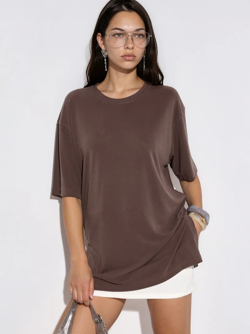 بوسيم BUSEM Slit Detailed Crew Neck Short Sleeve T-Shirt