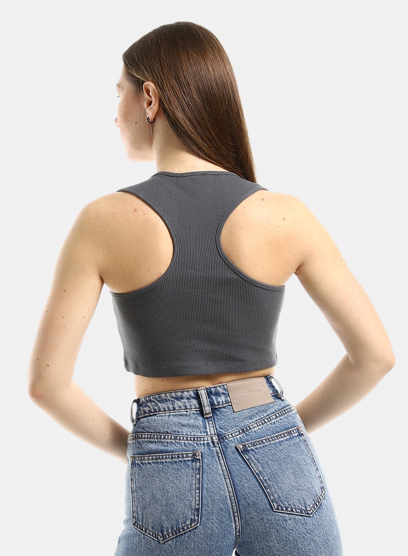belle Slim Fit Solid Sleeveless Cropped Top - Image 3