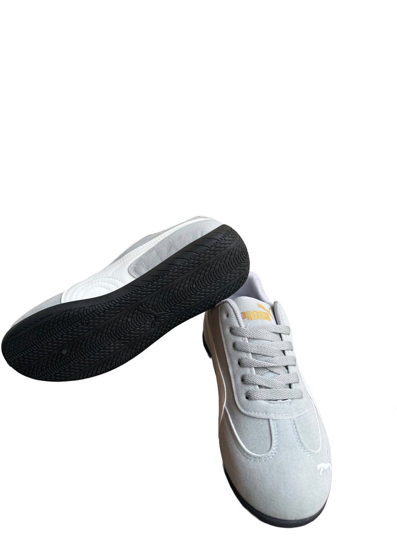 Puma Shoes For Woman - Image 4