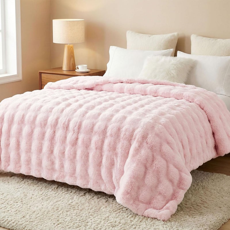 DREAMNINE Soft Faux Bubble Rabbit Fur Blanket Twin Size, Thick Cozy Decorative Warm Fuzzy Fur Blanket for Bed Couch Sofa Chair Bedroom Living Room Dorm Gift, 60 * 70 Inches, Pink - Image 4