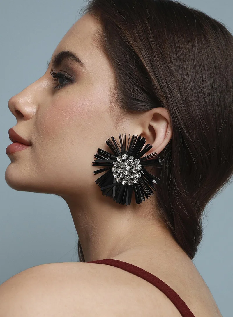 سوهي Floral Stone Artificial Stud Earring Jewellery