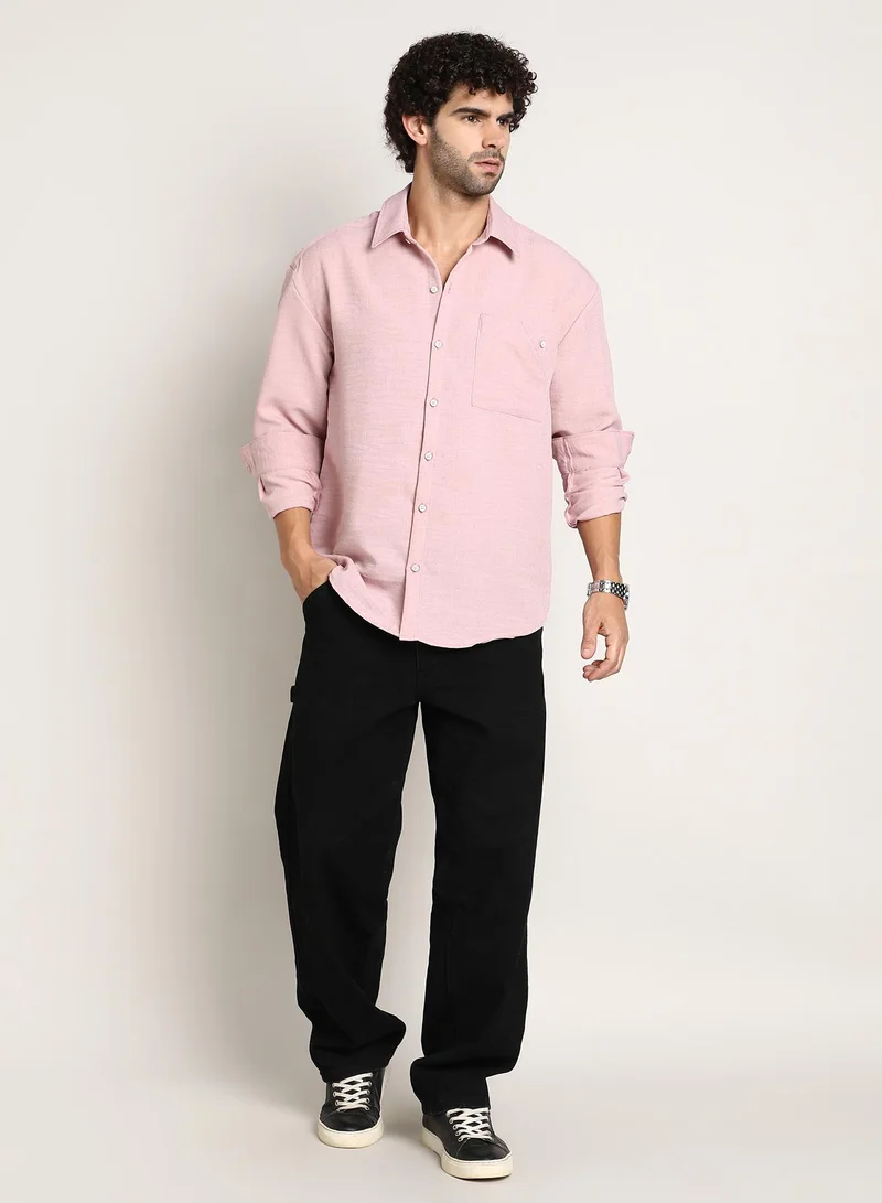 Campus Sutra Campus Sutra Men's Rose Pink Modular Solid Oversized Shirt For Casual Wear | Spread Collar | Long Cuffed Sleeves | Button Closure | Oversized Shirt Crafted With Comfort Fit For Everyday Wear