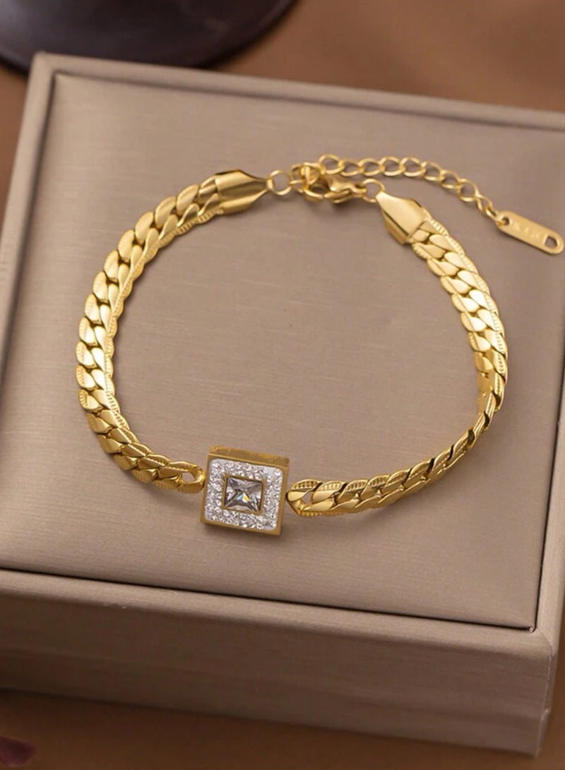 نيو ستايل اسوارة نسائية أنيقة من الاستانلس ستيل مطلية باللون الذهبي عيار 18 - Image 1