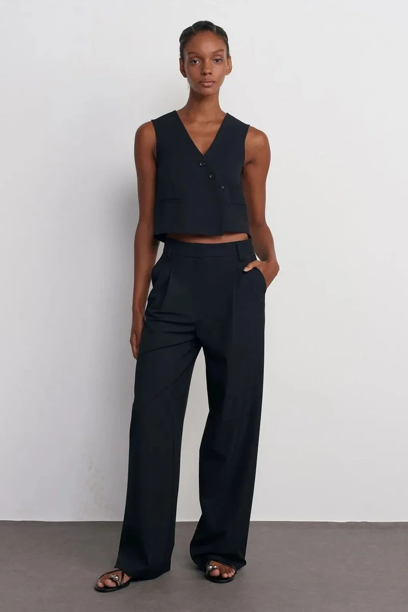 Dilvin Black DILVIN Crop Woven Waistcoat With Button Front for Women | Best Price UAE