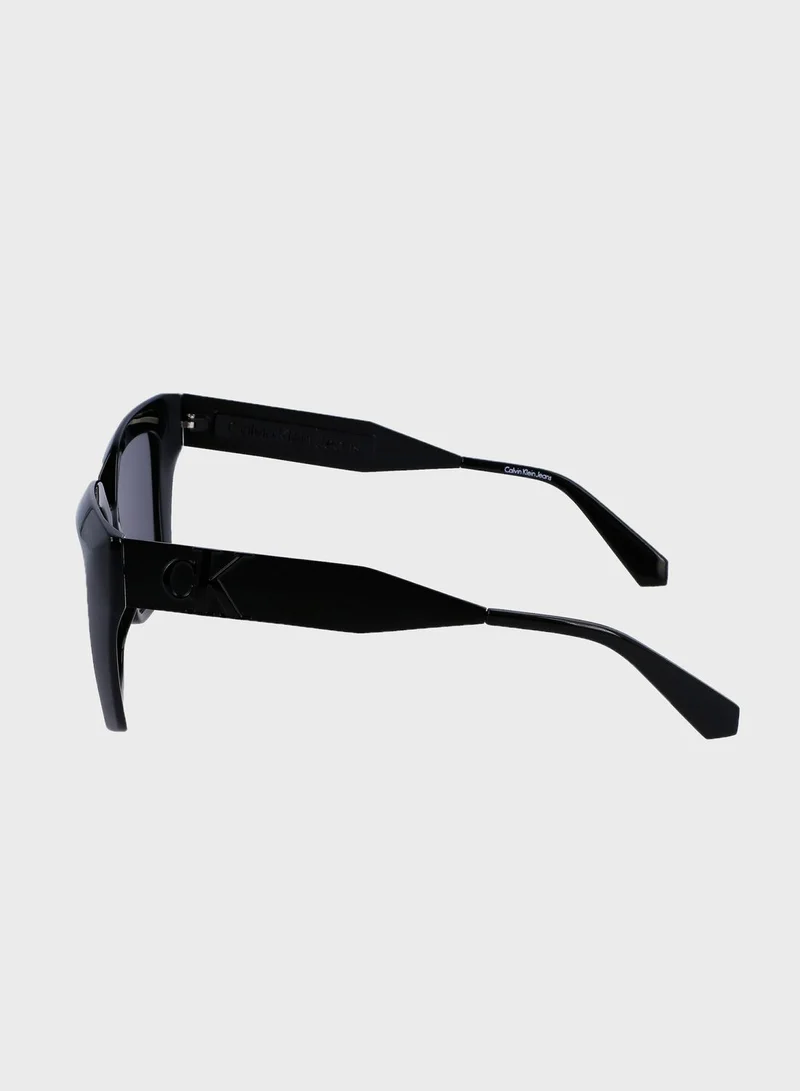 Calvin Klein Jeans Oversized Sunglasses