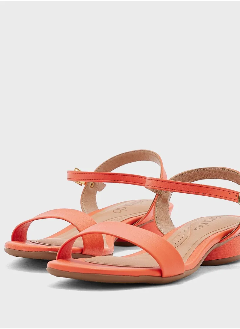 بيرا ريو Samara Ankle Strap Low Heel Sandals