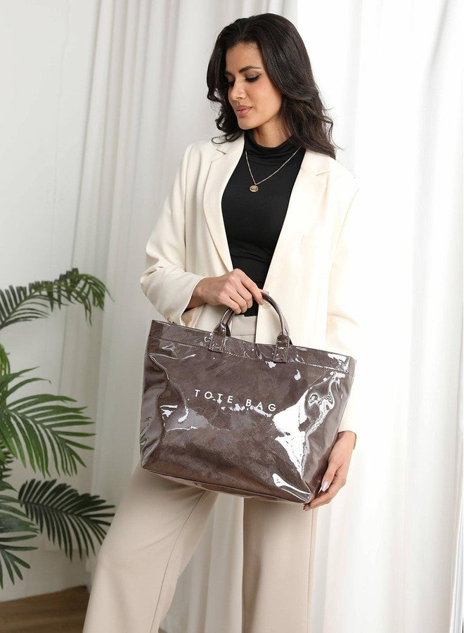 RUNSOON PVC Trendy Tote Bag for Women, Kraft Paper the Letter Print Tote Bag Large Work Tote Handbag Clear Plastic Bag Kelly Bag with Top Handle, Coffee - Image 3