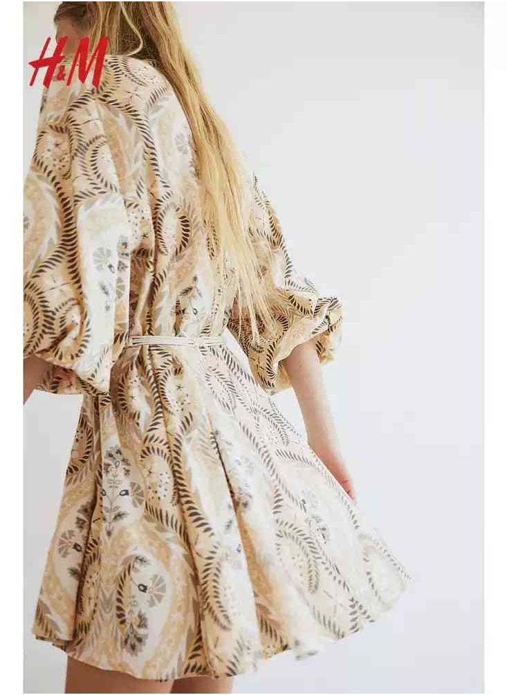 H and M - HM Women's New Loose Lightweight Comfortable And Fashionable Dress - Image 1