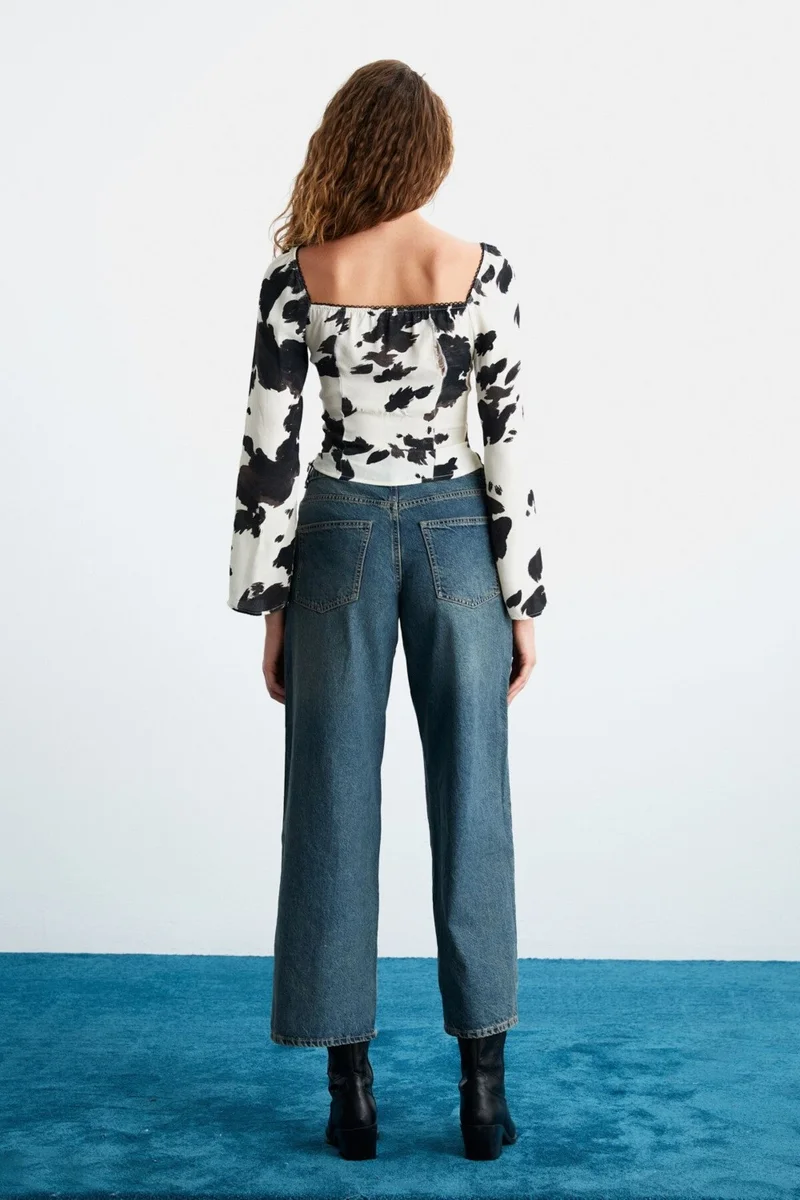 جريميلانج Esla Women's 100% Viscose Square Collar Slim Patterned Blouse