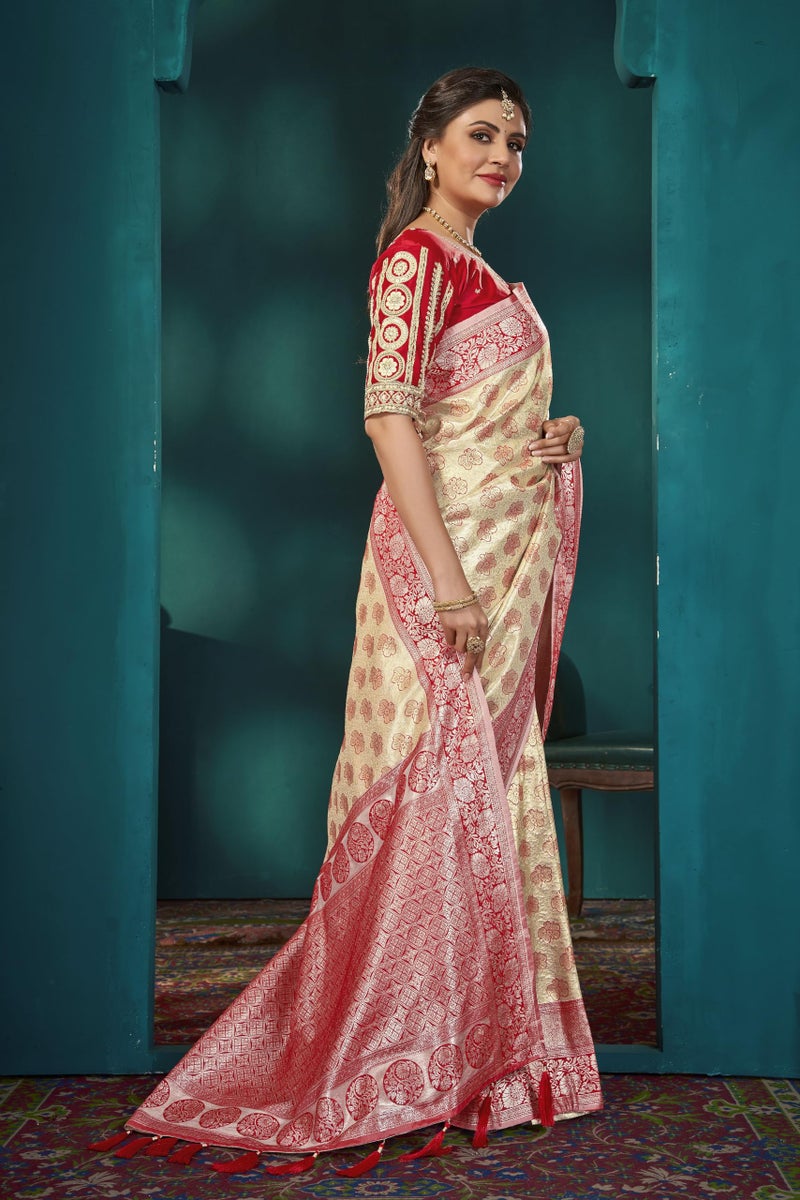 MANOHARI Banarasi Silk Woven Saree With Heavy Embroidery Blouse Piece_Mn1884 - Women, Red - Image 4