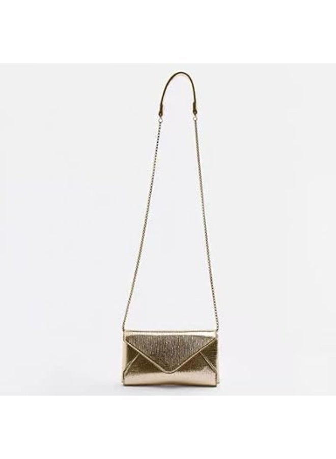 Women's envelope-style crossbody bag, chain shoulder bag, with space for phone, cards, and keys. - Image 2