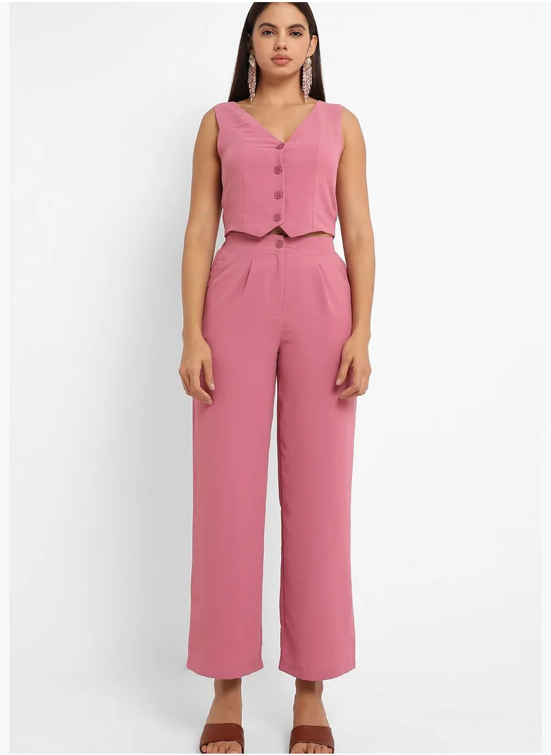 Campus Sutra Solid V Neck Sleeveless Top and Pant Set