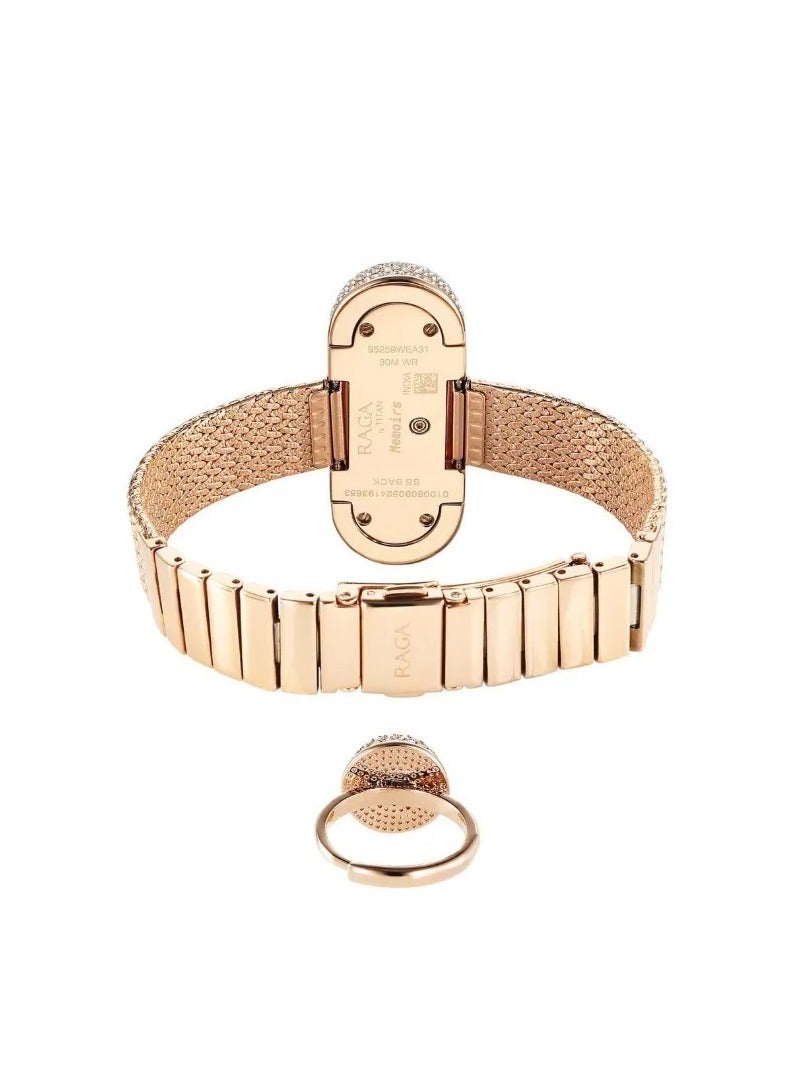 تيتان ساعة تيتان راجا كوارتز بعقارب و مينا من عرق اللؤلؤ و سوار معدني باللون الذهبي الوردي للنساء - Image 4