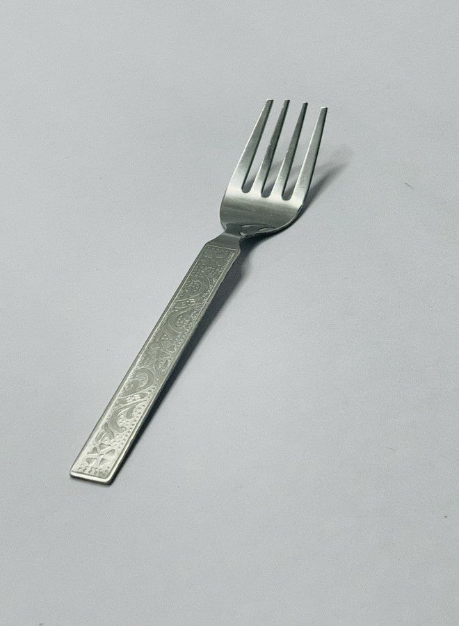 Dev Industries Stainless Steel Forks Set for Home and Kitchen, Fruit Fork for Dining Table, Shiny and Sturdy Handle Fork 16.5cm, Silver (22 Gauge) (Pack of 6) - Image 4