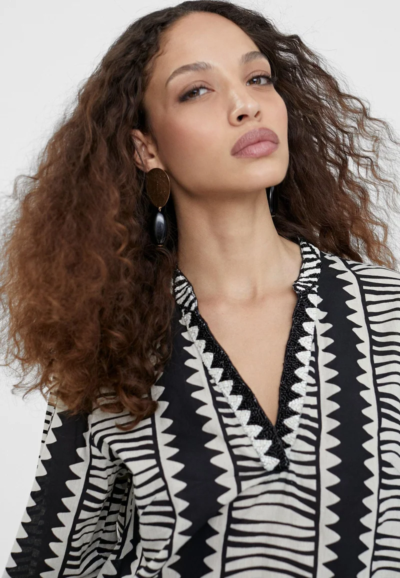 Lola Casademunt Short ethnic print caftan