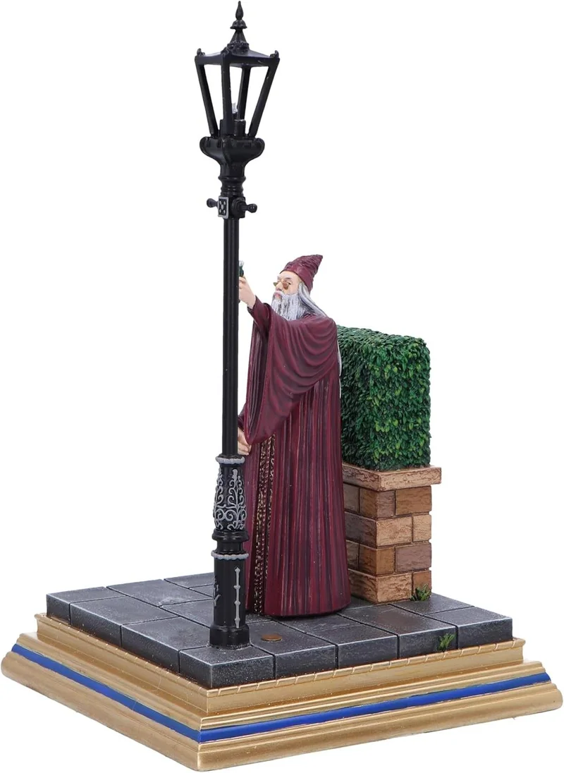 Nemesis Now Nemisis Now Harry Potter Privet Drive Light Up Figurine