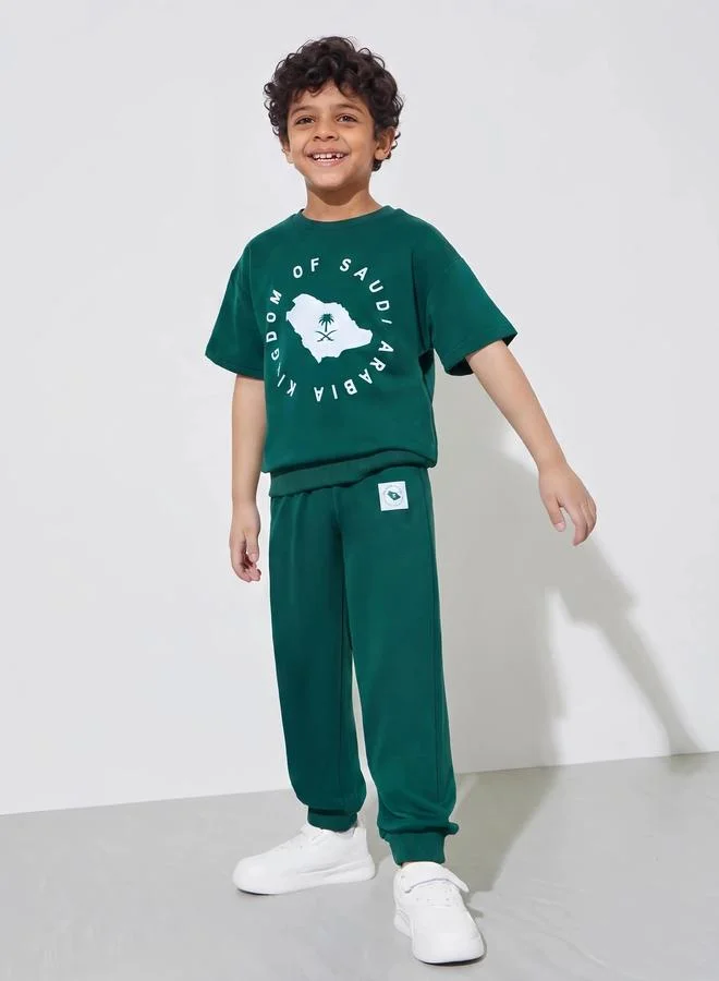 Styli Dark Green KSA National Day Print Oversized T-Shirt and Joggers Set