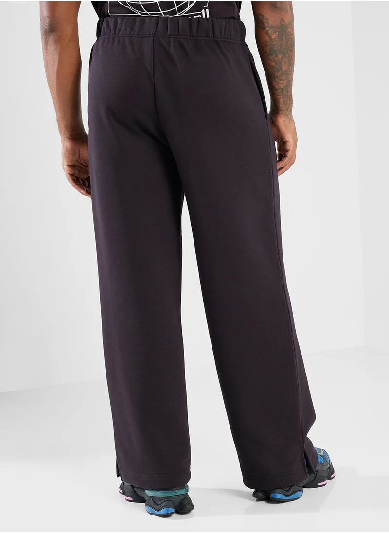 ذا جيفينج موفمنت Wide Leg Sweatpants