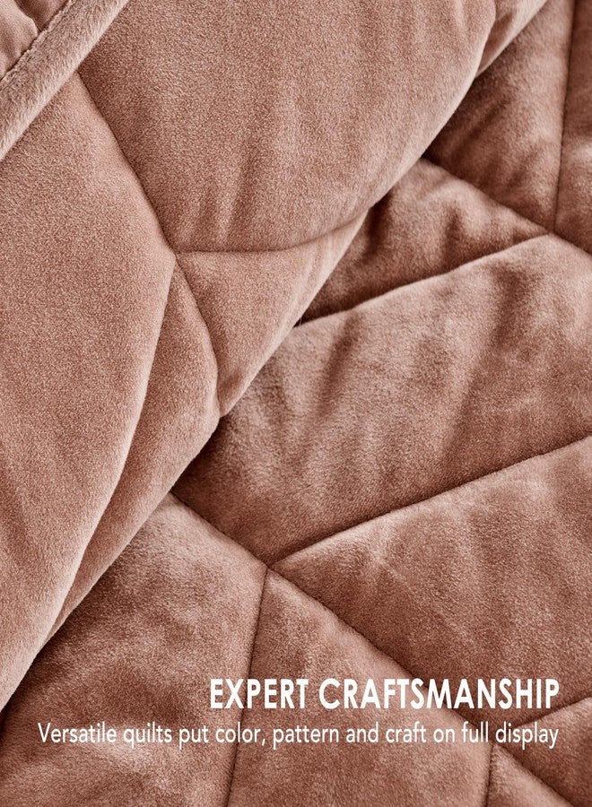 EVERGRACE 3 Pieces Luxurious Velvet King Quilts, Ultra Soft Lightweight Velvet Comforter Set, Matelasse Oversized Bedspread Coverlet for All Season with 2 Shams, Terracotta Clay, 108"x96" - Image 5