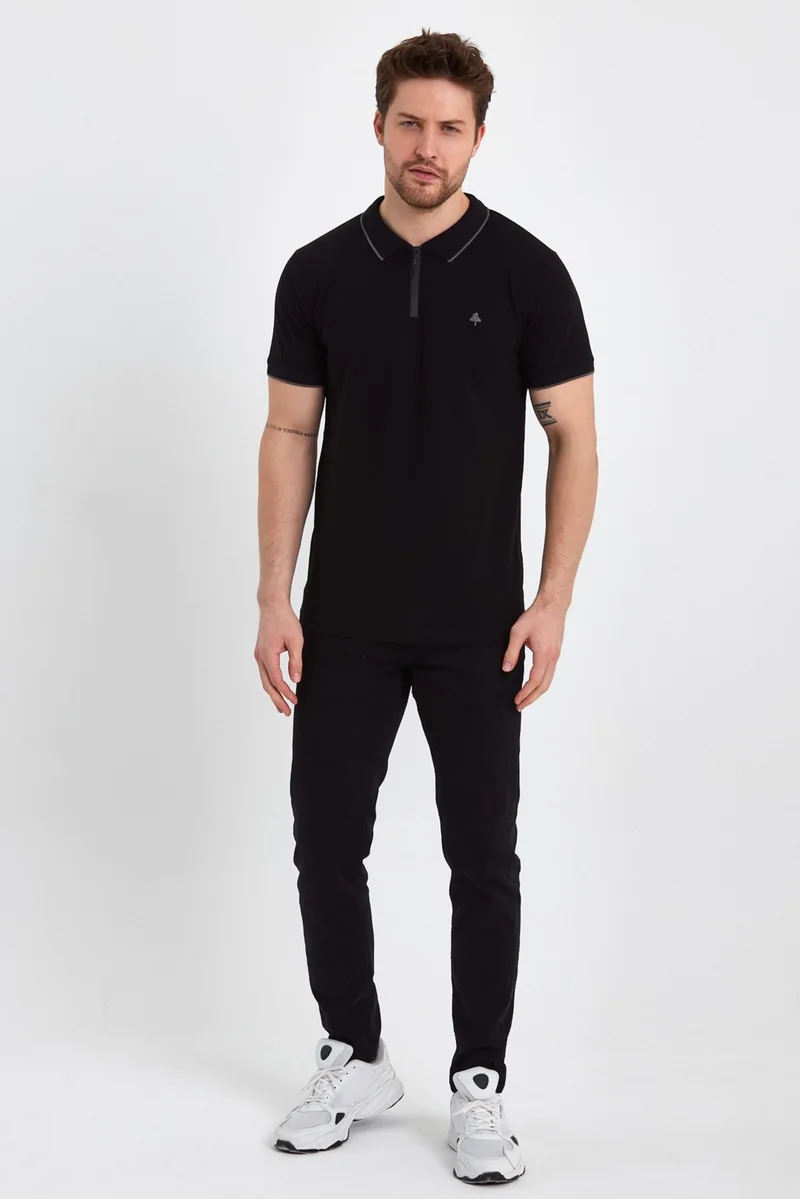 ام ار اس كلوثينج Polo Neck Zipper Collar Detailed Short Sleeve Embroidery Detailed Straight Fit Men's Black T-Shirt