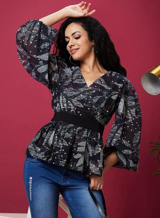 globus Floral Printed Balloon Sleeves V-Neck Top