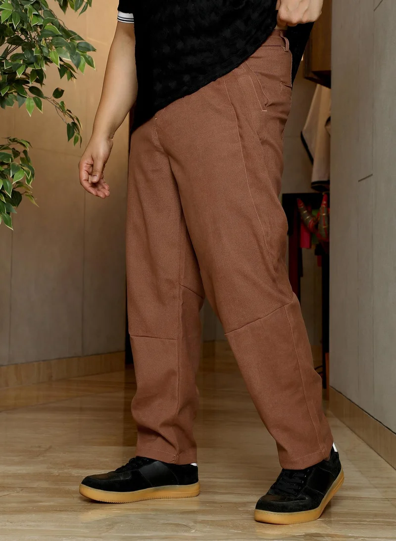 Instafab Plus Men's Rust Brown Twill-Panelled Chino Trousers بنطلونات | مقاسات كبيرة | يومية | مريحة | كاجوال | للاستخدام اليومي