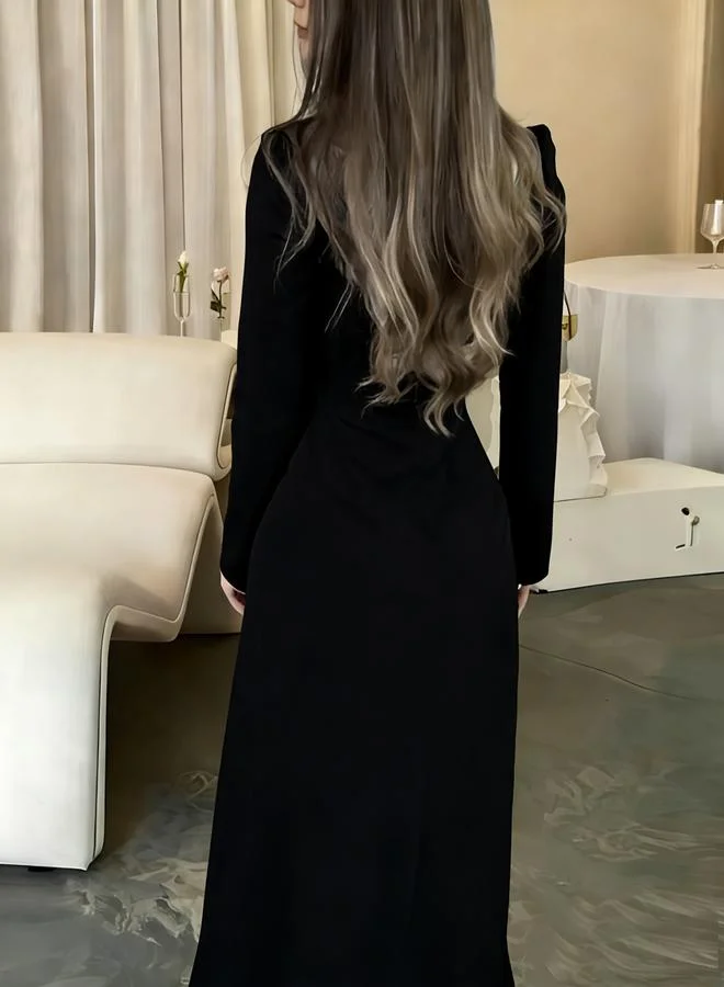 تايك تو فستان طويل بحافة واسعة وياقة مربعة مع كسرات