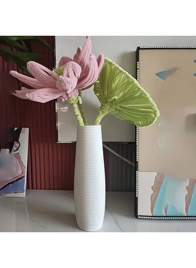 مزهرية بيضاء مع سيقان التوت الأحمر لديكور غرفة المعيشة الريفي - Image 5