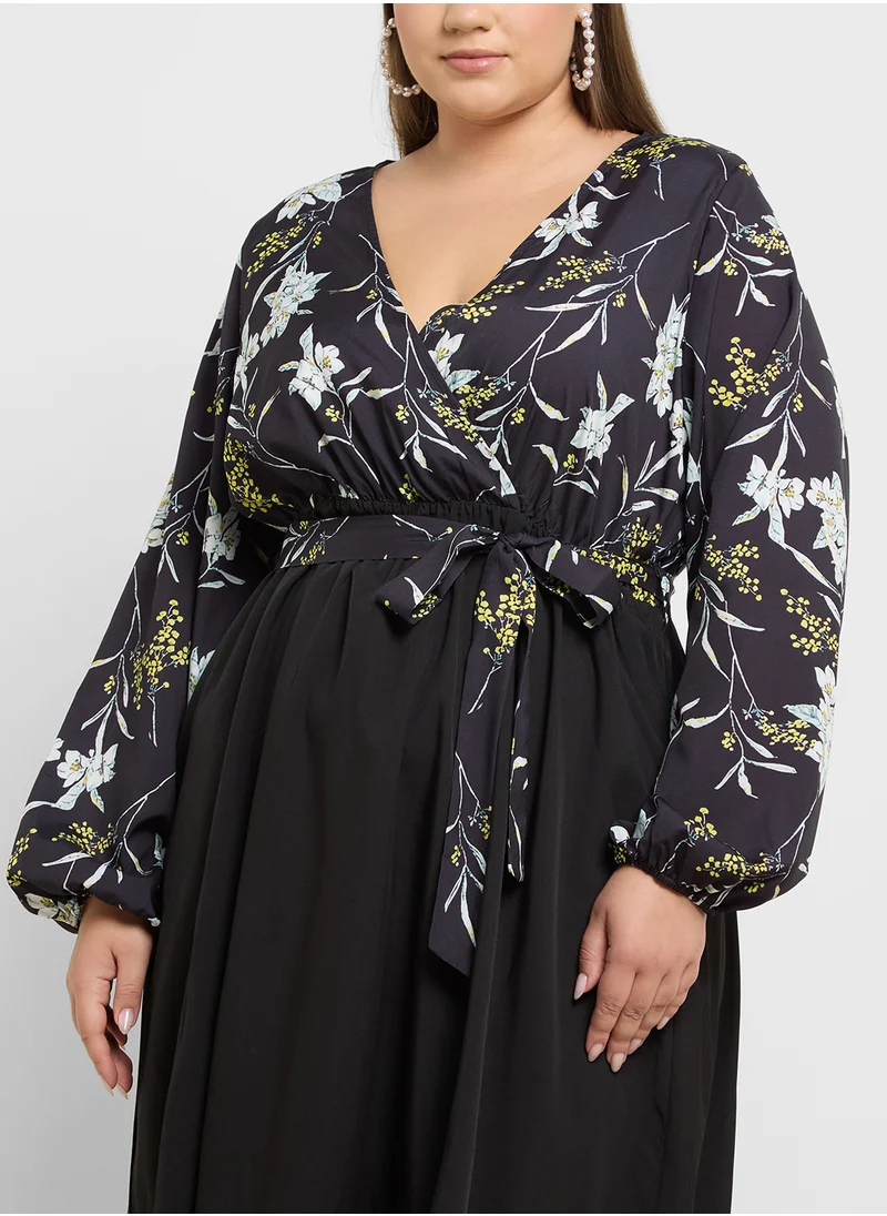 ايلا بلس Floral Print Dress