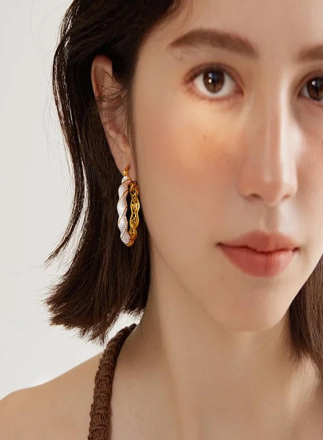 أليكس كرافت أقراط حلقية مزدوجة الجوانب من الفضة الإسترليني عيار 925 للنساء، مزينة بنقوش زهرية من الذهب عيار 18 قيراطًا ونقاط فضية، مضادة للحساسية، أنيقة - Image 3