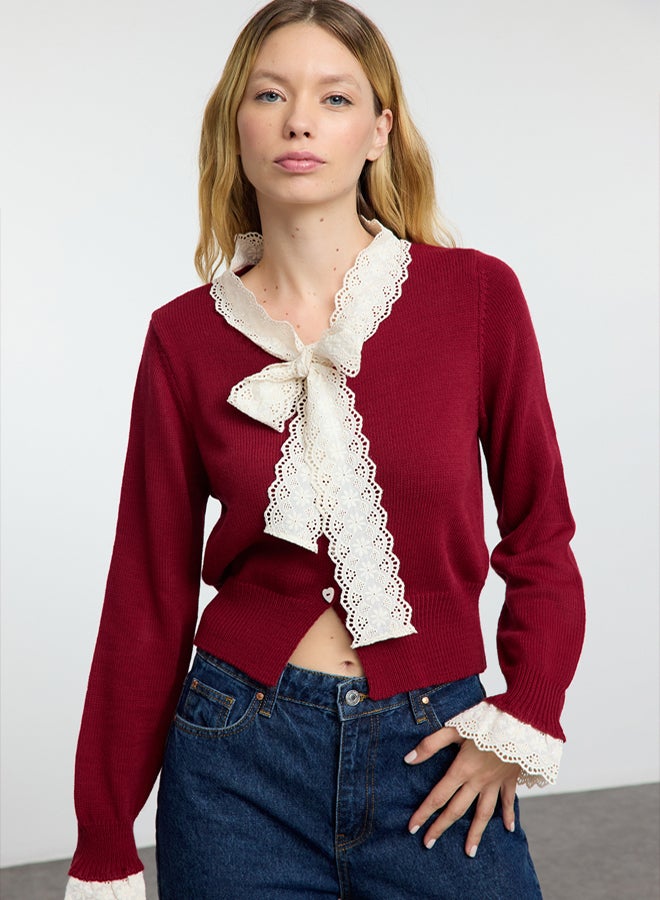 trendyol Burgundy Crop Lace Garnish Color Block Knitwear Cardigan - Image 1