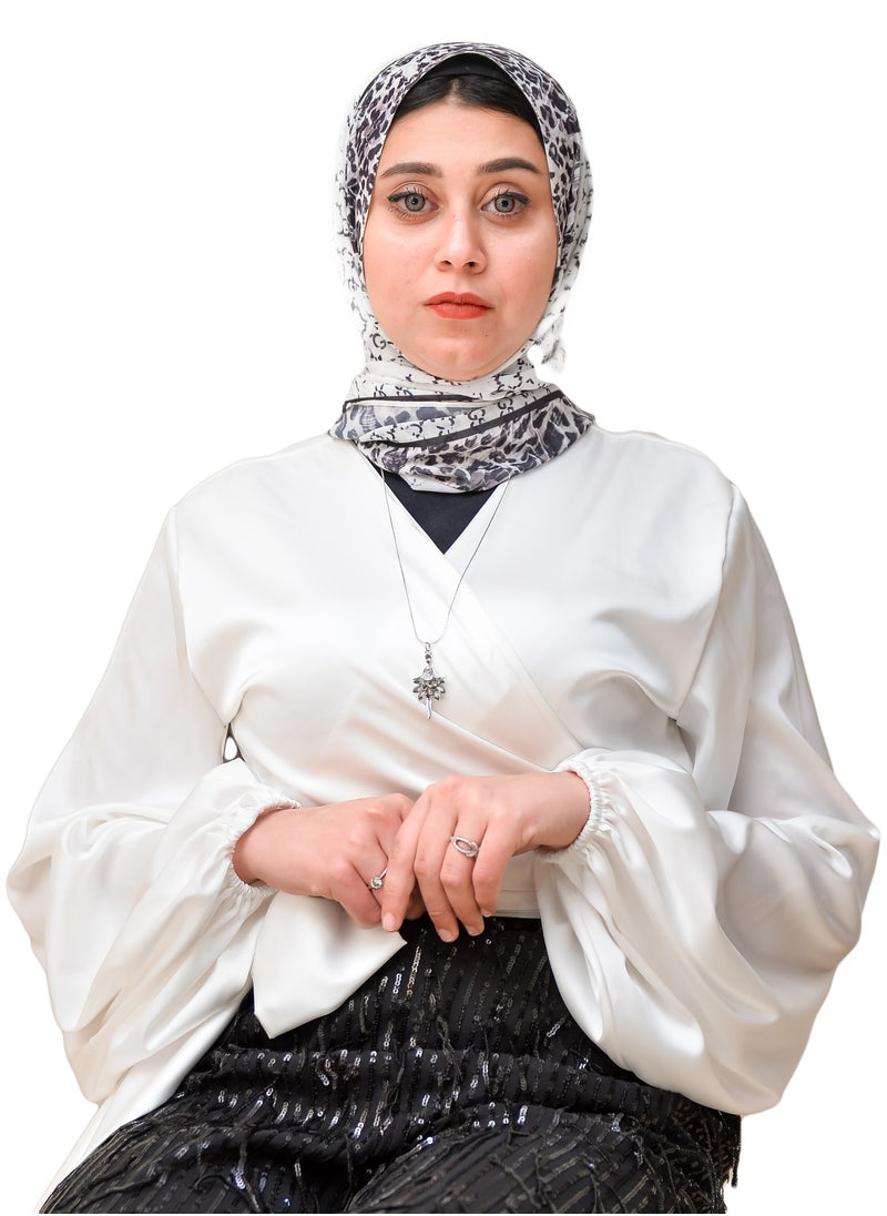 ماركة غير محددة - بلوزه ستان باللون الأبيض جميله - Image 1