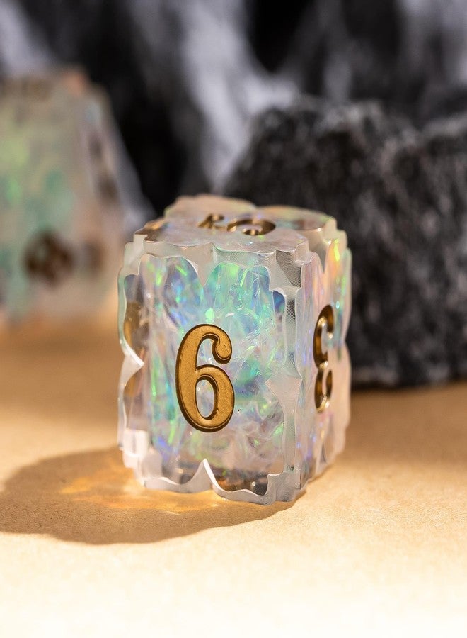 كوسدي مجموعة نرد Cusdie Sharp Edge DND، 7 قطع من نرد Shamrock DND D&D D20 D12 D10 D8 D6 D4، مجموعة نرد متعددة الأوجه مصنوعة يدويًا لألعاب تقمص الأدوار وألعاب الطاولة الأخرى (شفافة) - Image 2