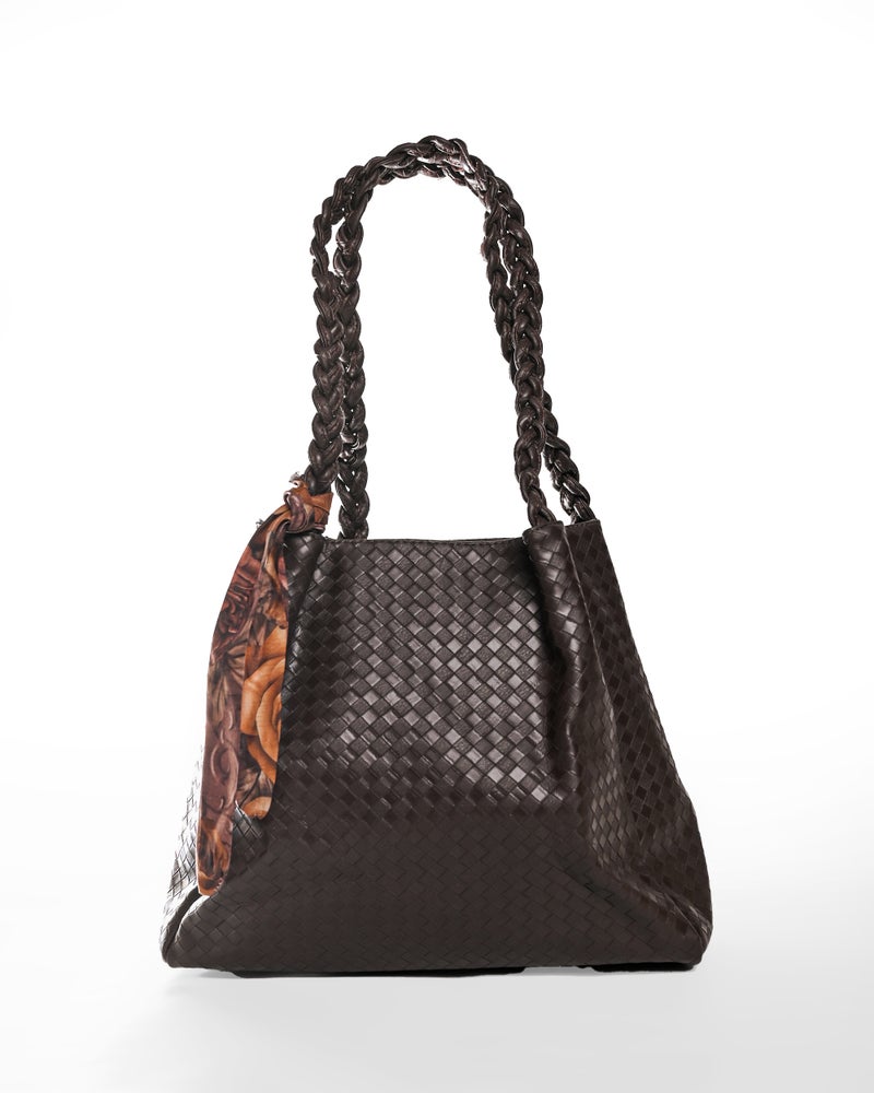 حقيبة كتف أنيقة – تصميم عصري واسع ومتعدد الاستخدامات - Image 1