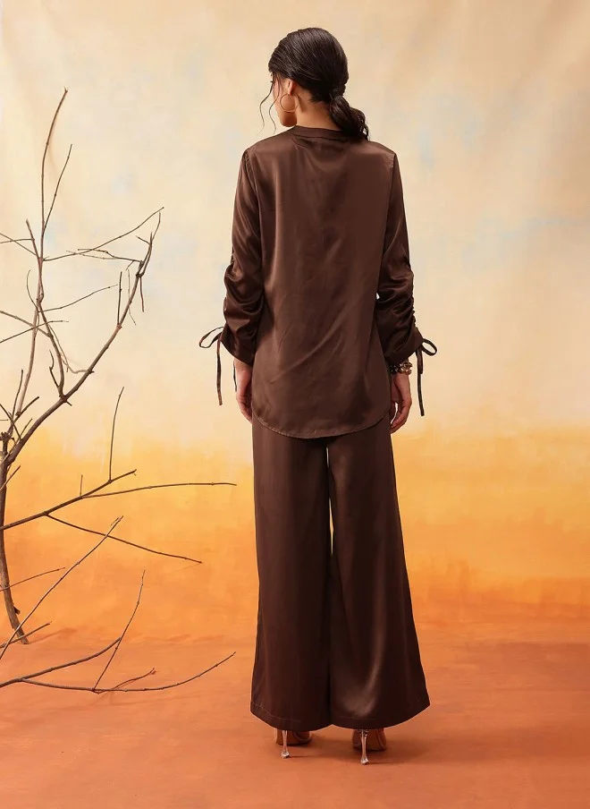 STREET 9 طقم ساتان بني للنساء