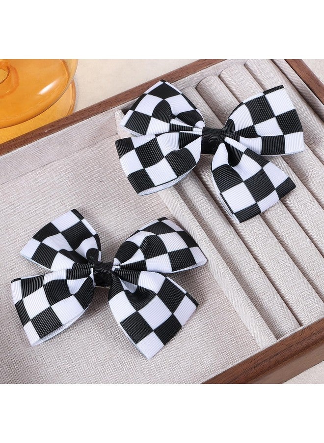 ميروكش مشبكان للشعر بتصميم علم سباقات منقوش، مقاس 4 بوصات، للفتيات والنساء، باللونين الأسود والأبيض، وشريط منقوش بنمط الجاموس، وربطة شعر على شكل ذيل حصان، وإكسسوارات شعر لمحبي السباق، وهدية لحفلات أعياد الميلاد بطابع السيارات - Image 2