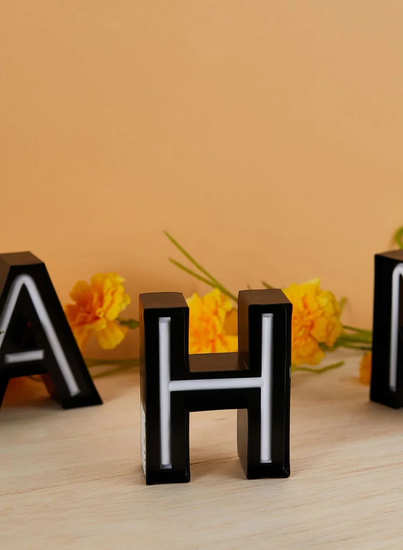 Typo H Initial Alpha Tube Light