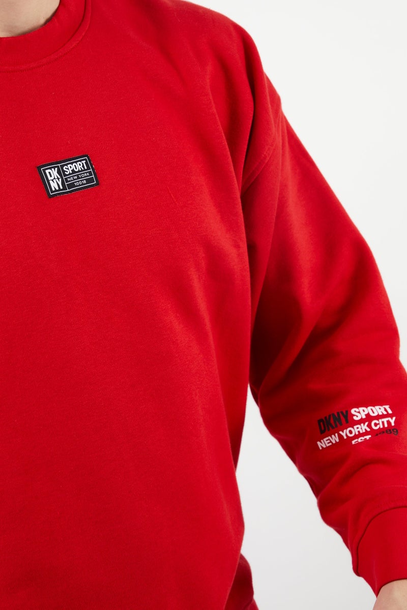 DKNY Sport سويت شيرت رياضي للرجال بأكمام طويلة لياقة خارجية، أحمر - Image 3