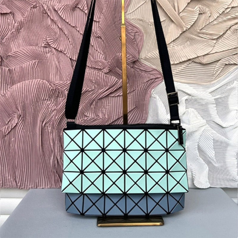 22 Original Factory Development Quilted Stitching Cross-Body Kangaroo Bag Contrasting Color Long Shoulder Strap Checkerboard Plaid Shoulder Bag Versatile - Image 5