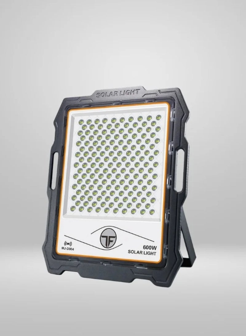 Solar-Powered Remote Control Exterior LEDs Lamp Black 600W - Image 2