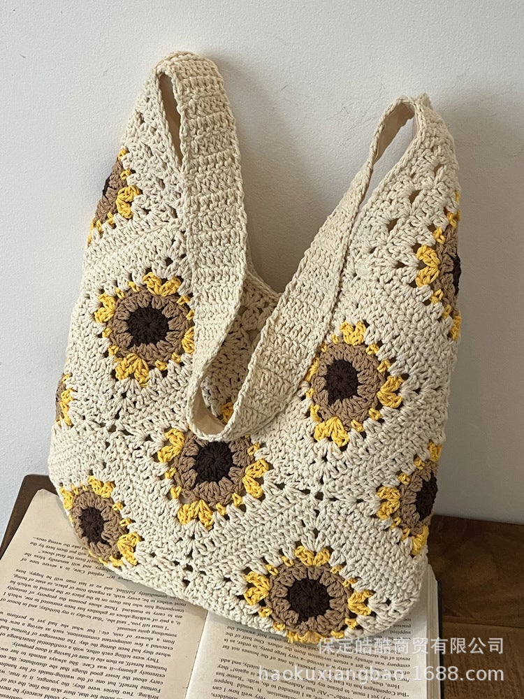 Hollow Ins Vacation Shoulder Bag Vintage Straw Bag Women'S 2025 Mori Style Woven Shoulder Tote Bag - Image 3