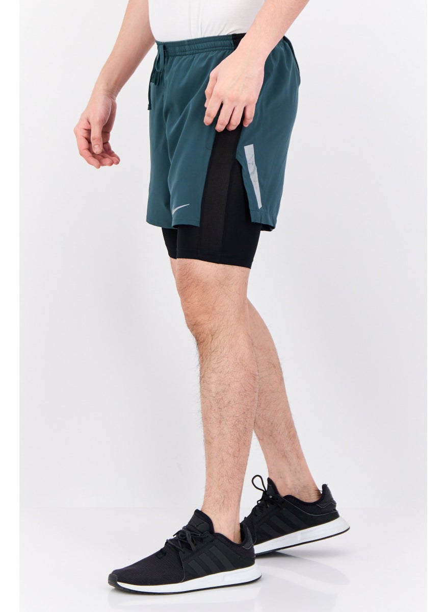 Nike Men Standard Fit 8 Inseam Training Short, Green  - Image 2
