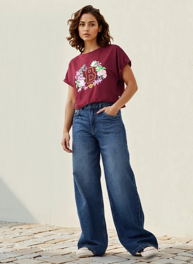 SP Characters Floral Print Cropped T-shirt with Crew Neck