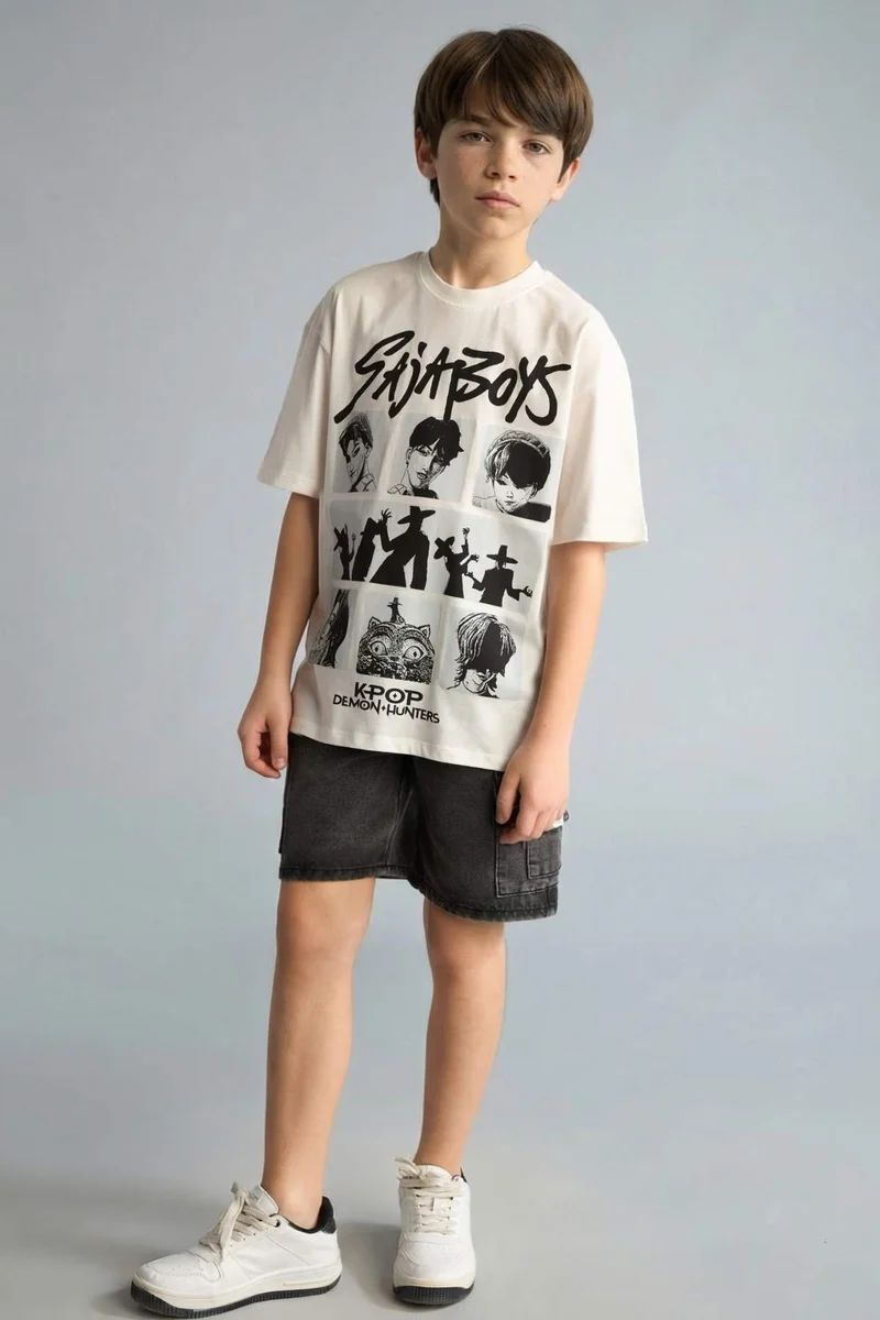 ديفاكتو Oversize Fit Short Sleeve T-Shirt